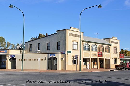 Meningie Hotel